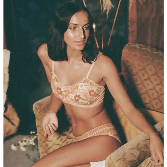 Spell Anne Bralette - Picture 2 of 10